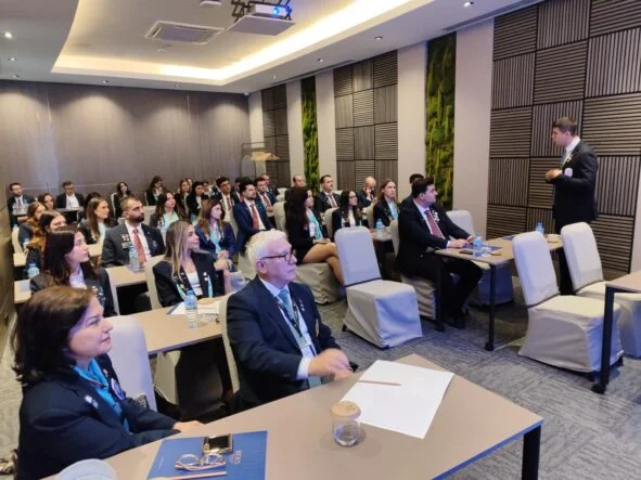 Gençlik, Vizyon, Etki Rotaract Asamblesi Geleceği Şekillendirdi Foto (5)